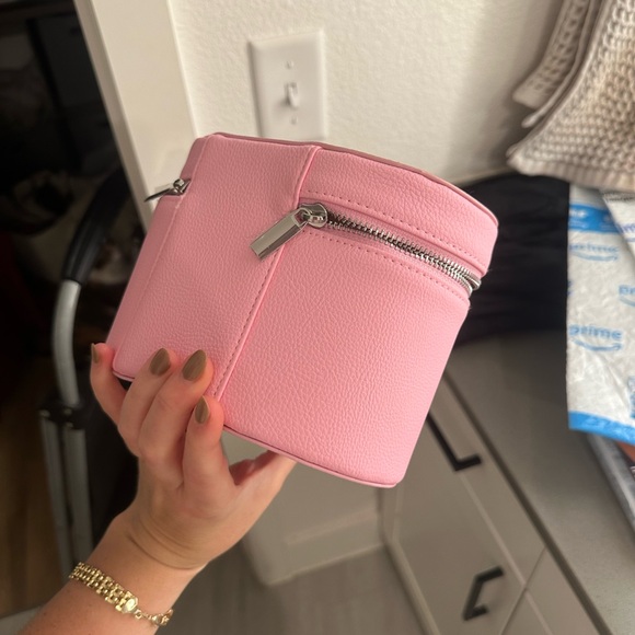 Saie Pink Mini Vanity Case - Picture 5 of 11